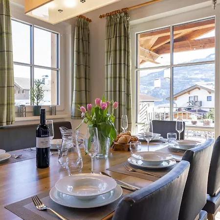 Luxury Tauern Walchen Kaprun 4 Апартаменты *