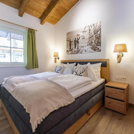 アパート Luxury Tauern Walchen Kaprun 4 *