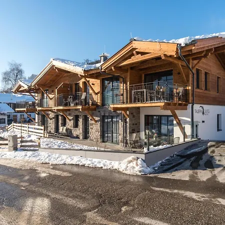 Luxury Tauern Walchen Kaprun 4 Апартаменты *