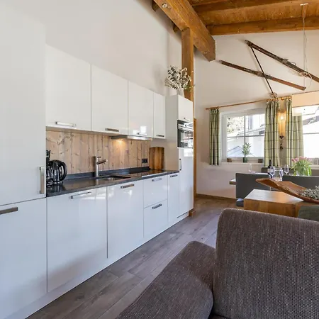 Apartament Luxury Tauern Walchen Kaprun 4 *